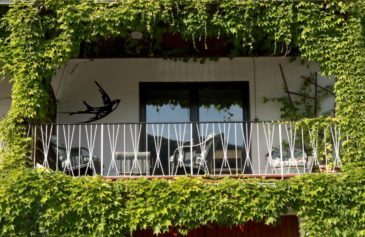 Ferienwohnung „Schwalbennest“ Reil/Mosel Exterior photo
